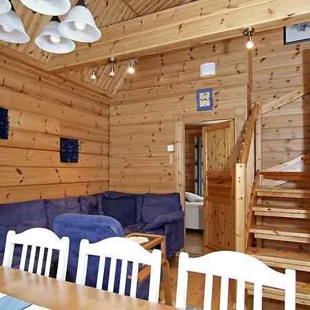 Cabins * לוי